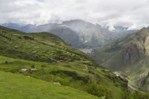 Huchuy Qosqo Peru and Machu Picchu hike 2 days