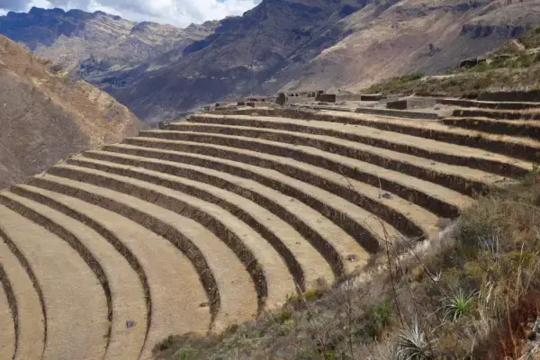 Hiking in Pisac Exploring the terraces and tombs