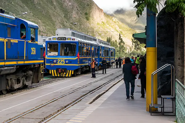 What to expect at Ollantaytambo Train Station