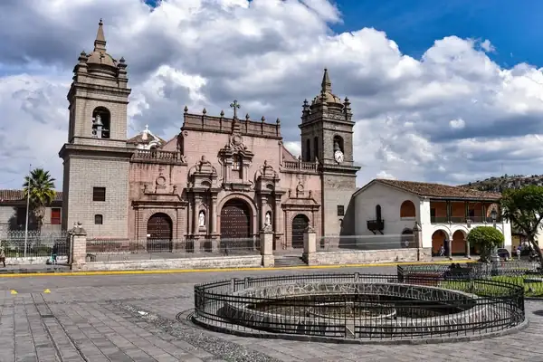 Ayacucho y su patrimonio histórico y religioso