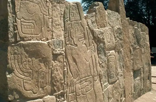 Lugares turísticos del Perú - Sechín (Áncash)