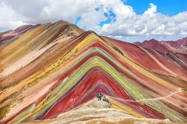 Vinicunca – Rainbow Mountain (5,200 m)