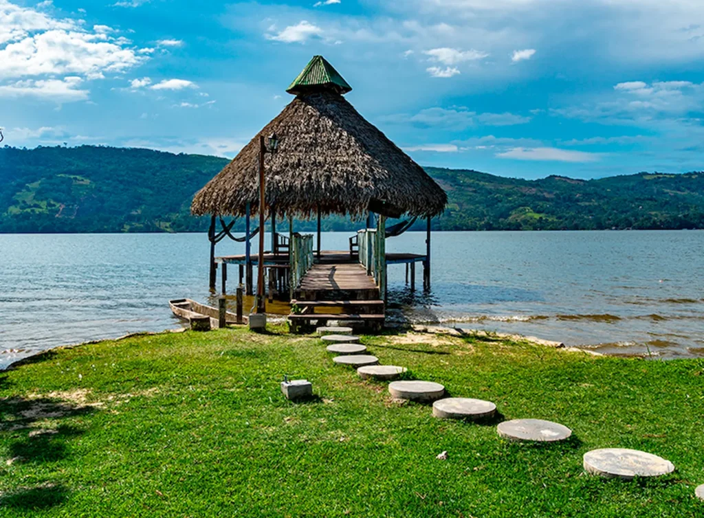 Laguna Sauce, San Martín