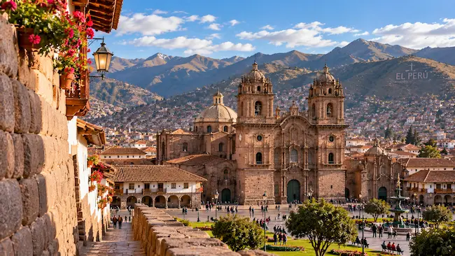 Cusco en septiembre con su centro histórico y montañas de los Andes